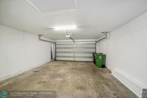 5485 NW Pine Trail Circle Port St Lucie FL 34983
