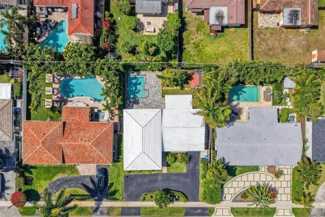 4781 NE 4th Avenue Oakland Park FL 33334