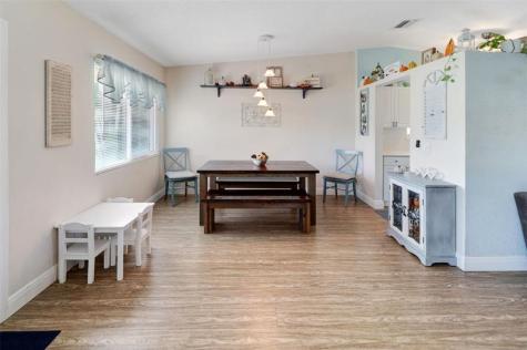 719 SW 79th Avenue North Lauderdale FL 33068