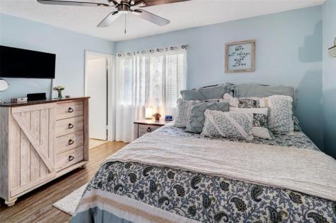 719 SW 79th Avenue North Lauderdale FL 33068