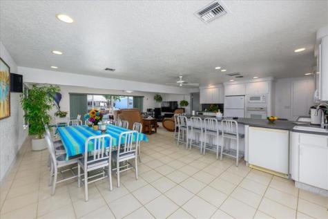 200 SE 11th Street Pompano Beach FL 33060