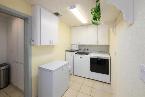 200 SE 11th Street Pompano Beach FL 33060
