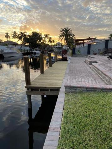 200 SE 11th Street Pompano Beach FL 33060