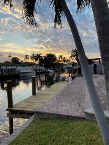 200 SE 11th Street Pompano Beach FL 33060