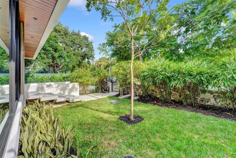 2130 S Miami Avenue Miami FL 33129