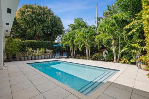 1113 NE 11th Avenue Fort Lauderdale FL 33304