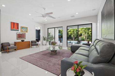 1113 NE 11th Avenue Fort Lauderdale FL 33304