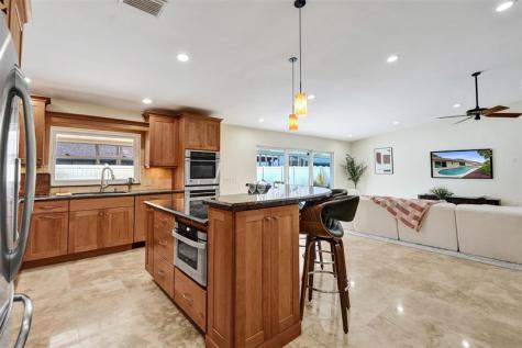 10220 NW 25th Street Pembroke Pines FL 33026