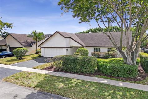 10220 NW 25th Street Pembroke Pines FL 33026