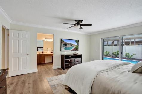 10220 NW 25th Street Pembroke Pines FL 33026