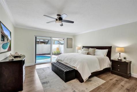 10220 NW 25th Street Pembroke Pines FL 33026