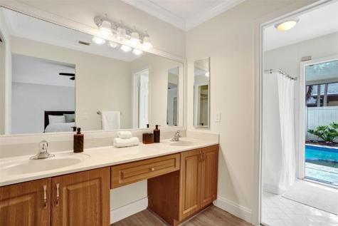 10220 NW 25th Street Pembroke Pines FL 33026