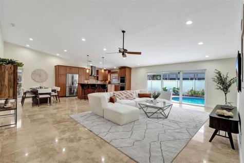 10220 NW 25th Street Pembroke Pines FL 33026