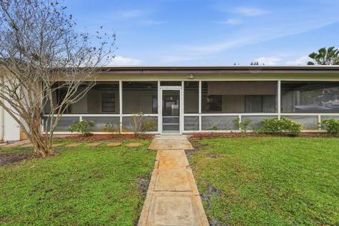 708 Dixie Lane West Palm Beach FL 33415