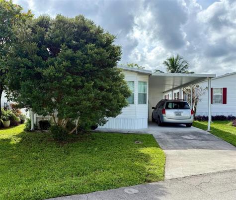 2080 SW 85th Avenue Davie FL 33324