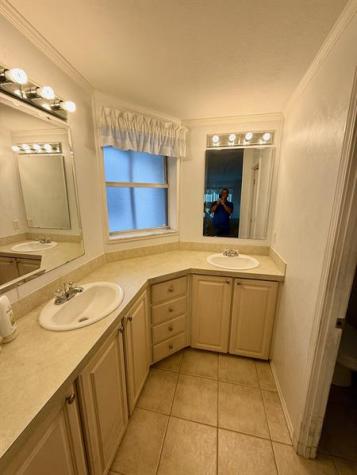 2080 SW 85th Avenue Davie FL 33324