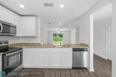 7724 104TH Avenue Vero Beach FL 32967