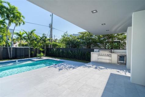 508 NE 9th Avenue Fort Lauderdale FL 33301