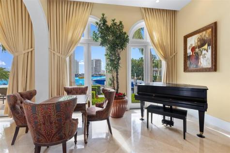 2716 Aqua Vista Boulevard Fort Lauderdale FL 33301