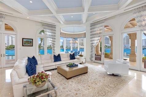 2716 Aqua Vista Boulevard Fort Lauderdale FL 33301