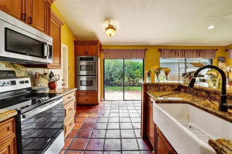 3440 E Point Drive Cooper City FL 33026