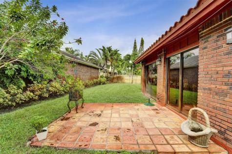 3440 E Point Drive Cooper City FL 33026