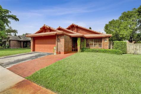 3440 E Point Drive Cooper City FL 33026