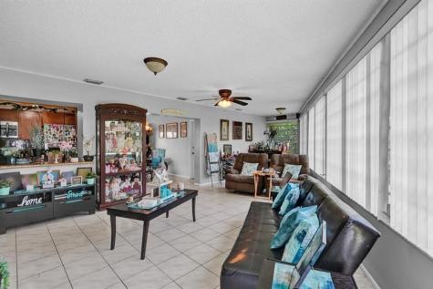 9516 NW 80th Court Tamarac FL 33321