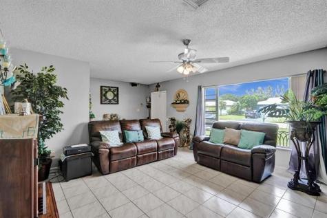 9516 NW 80th Court Tamarac FL 33321