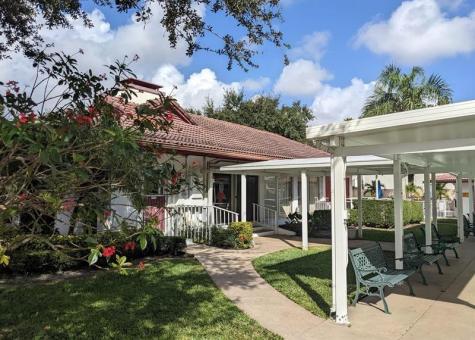 8204 South Street Boca Raton FL 33433