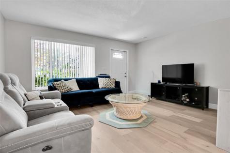 4905 NW 47th Avenue Tamarac FL 33319