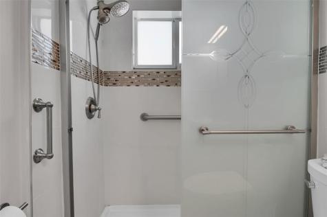 4905 NW 47th Avenue Tamarac FL 33319