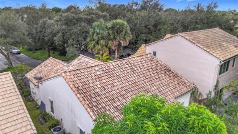7657 Sanctuary Drive Coral Springs FL 33065
