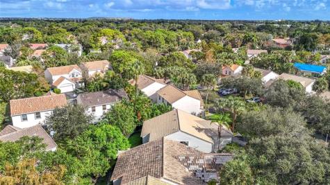 7657 Sanctuary Drive Coral Springs FL 33065
