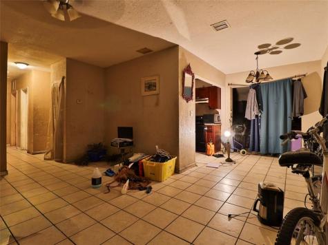 2540 SW 5th Street Fort Lauderdale FL 33312