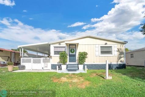 5520 NW 203rd Miami Gardens FL 33055