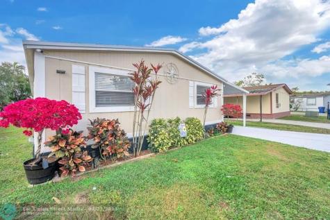 5520 NW 203rd Miami Gardens FL 33055