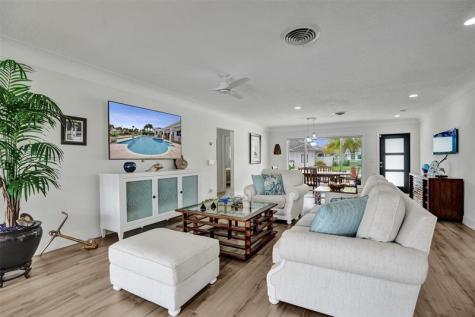 400 SE 5th Terrace Pompano Beach FL 33060