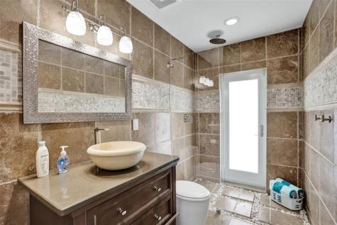 400 SE 5th Terrace Pompano Beach FL 33060