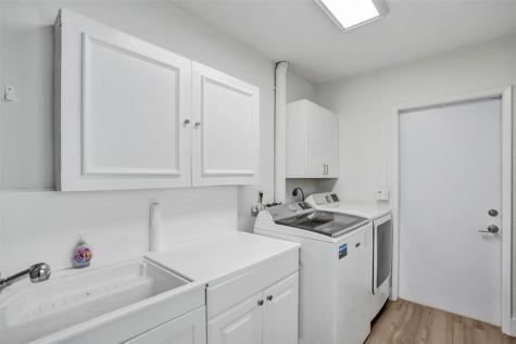 400 SE 5th Terrace Pompano Beach FL 33060