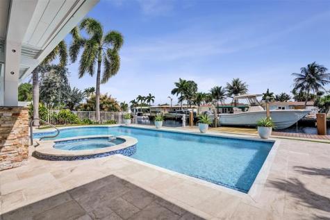 400 SE 5th Terrace Pompano Beach FL 33060