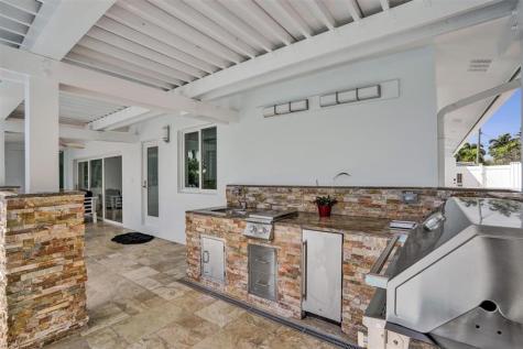 400 SE 5th Terrace Pompano Beach FL 33060