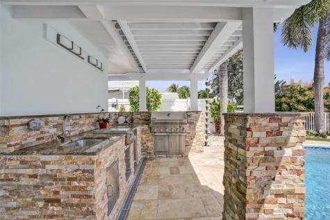400 SE 5th Terrace Pompano Beach FL 33060