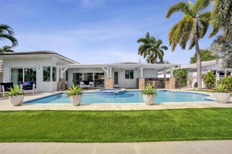 400 SE 5th Terrace Pompano Beach FL 33060