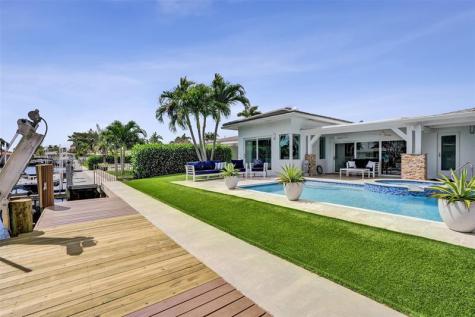 400 SE 5th Terrace Pompano Beach FL 33060