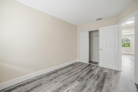 7903 SW 9th Street North Lauderdale FL 33068