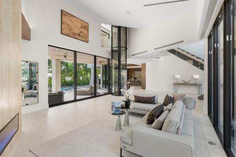 2035 Intracoastal Drive Fort Lauderdale FL 33305