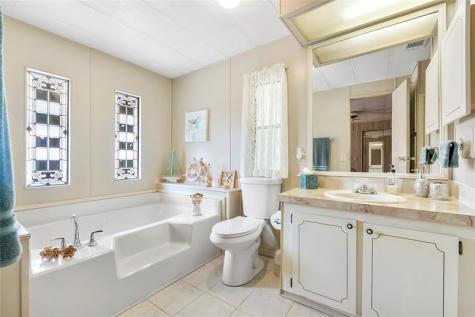 8600 SW 16th Place Davie FL 33324