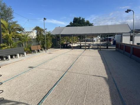 8600 SW 16th Place Davie FL 33324