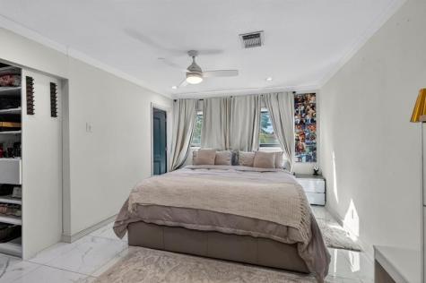 2601 NE 8th Court Pompano Beach FL 33062